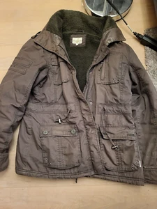 Damenjacke Winterjacke oliv von Soquesto Gr 42 mit Fell und dünner Kapuze - Bild 1 von 1