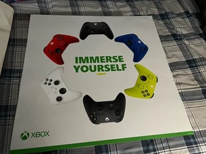 Konvolut 3 GameStop Xbox Poster 24x24 (3. ist gratis!) - Bild 1 von 3