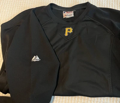 Sudadera Atlética Piratas Negra Majestuosa MLB Base Térmica Talla L o XL Pullover Foto 1 de 4