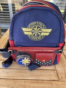 Captain Marvel Backpack Danielle Nicole - Picture 1 of 5