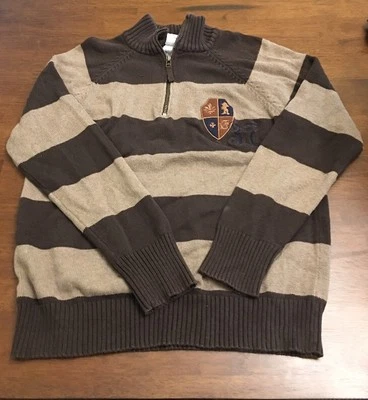 MEN'S DISNEY STORE FUNNEL NECK 1/4 ZIP SWEATER SMALL EMBROIDERED CREST 37 EUC - Image 1 of 4