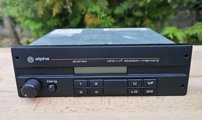 Hea VW Alpha III 3 Oldtimer Autoradio ab 1975 Codefree für Polo, Golf etc. - Bild 1 von 4