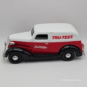 VTG "1937 Chevrolet Series" True Value TRU-TEST Liberty Classics Bank. - Picture 1 of 8