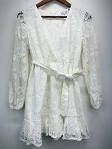 Petal & Pup Sz 4 Women’s Aria White Floral Lace Long Sleeve Wrap Mini Dress NWT - Picture 1 of 12