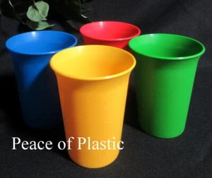 Tupperware NEU 4er Set ~ 7 Unzen Primärfarben Glocke Becher Becher Trinkbecher - Bild 1 von 4