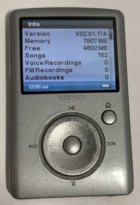 SanDisk Sansa Fuze Silver (8 GB) Digital Media Player *Tested, read* - Image 1 of 4