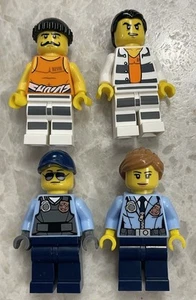 LEGO City Cops & Räuber Minifigur Zubehör Set (853570) vollständig - Bild 1 von 4