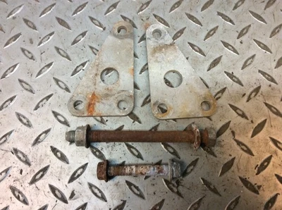 95-97 ATK 250LQ 250 LQ 1996 soportes de motor superiores pernos de montaje Foto 1 de 4