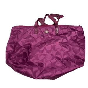 "Bolso de Mano Coach Púrpura Firma Estampado C Viaje Fin de Semana Nylon XL 24""" - Imagen 1 de 9
