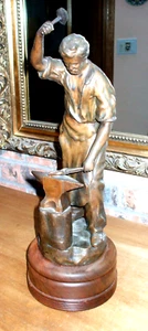 18" großer Schmied mit Amboss Statue, KOSTENLOSER VERSAND - Bild 1 von 5