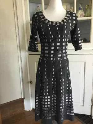 Gabby Skye Geometric Black  Cable Knit Short Sleeve Stretch Sweater Dress Sz S - Image 1 of 4