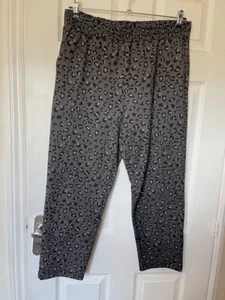 Tu Size 16 Grey Elasticated Waist Leopard Pattern Tapered Trousers - Picture 1 of 9