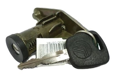 Ford OEM D07KA #2 Ignition Lock Cylinder Starter Switch Assembly w/ Key - Image 1 of 4