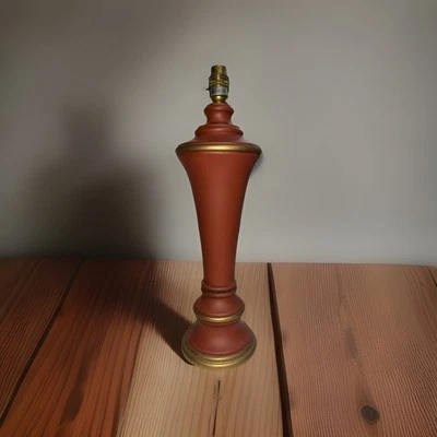 Lovely Vintage Red & Gold Wooden Regency Table Lamp 48cm - Image 1 of 4