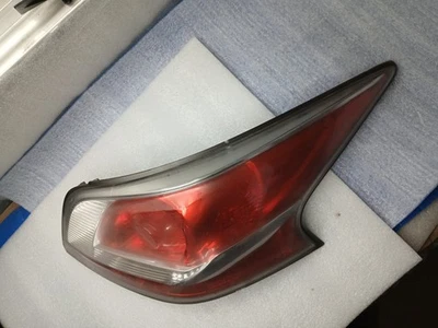 ✅🔥 Luz trasera derecha pasajero Nissan Altima 2013-2015 OEM 949-463 Foto 1 de 4