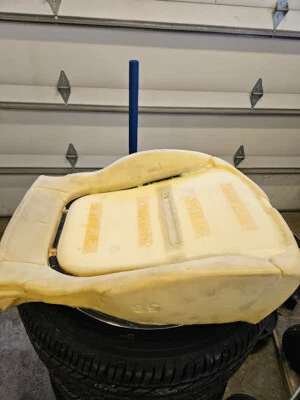 Cojín de espuma para asiento Saturn Sky Pontiac Solstice 06-10 Foto 1 de 3