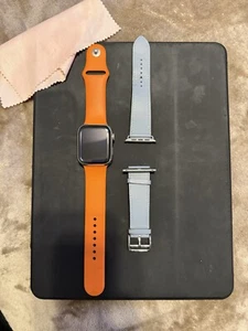 Hermes Apple Watch Series 7 45mm Silver with Hermes Orange Sport band GPS+Cell - Picture 1 of 5