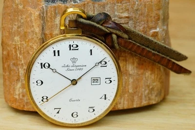 Vintage Jules Jurgensen Relógio de Bolso Quartzo G241 Calendário Data Mostrador Branco - Imagem 1 de 4
