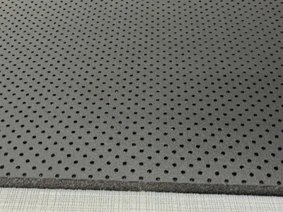 Automobil Kunstleder Meterware AUDI SOUL PERFORIERT mit Schaumstoff Rücken! - Bild 1 von 4