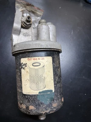 Б/у корпус масляного фильтра Mercedes M100 6.3 в сборе W109 300SEL W100 600 с бензиновым двигателем - Изображение 1 из 4