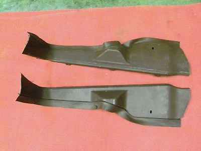 Protector contra salpicaduras de radiador delantero Mercury 1958 paneles de apertura de rejilla, NOS BAF-8209-B Foto 1 de 4