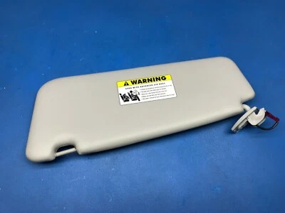 BMW E60 E61 525I 528I 530I 535I 545I 550I ПРАВЫЙ ПАССАЖИРСКИЙ СОЛНЦЕЗАЩИТНЫЙ КОЗЫРЕК ВИНИЛОВЫЙ СЕРЫЙ - Изображение 1 из 4