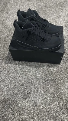 Talla 5.5Y-GS Jordan 4 Black Cat 2025 *En mano Envío rápido* Foto 1 de 4