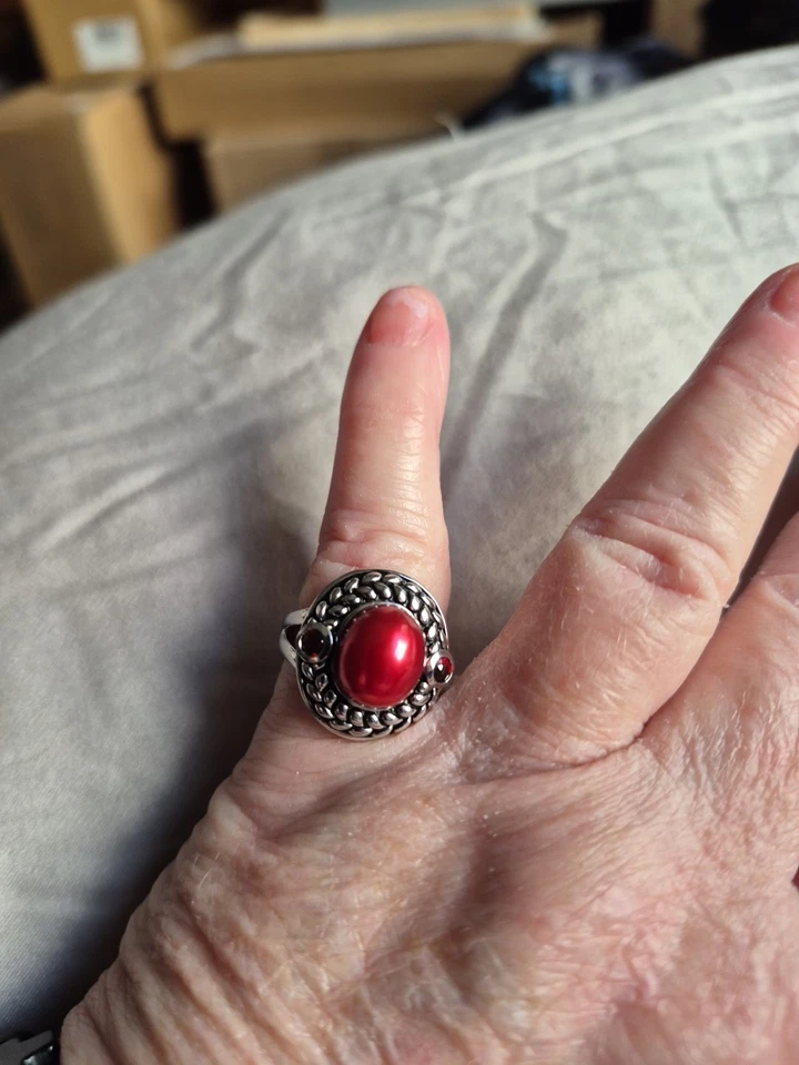 Honora 樱桃珍珠红色石榴石戒指纯银 5 码 — 第 1/4 张图片