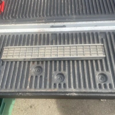 Ford Torino 1970 1971 parte de moldura trasera cromada # D00B -65423A40-A Foto 1 de 4