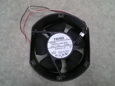 USED NMB 5920PL-05W-B49 AXIAL FAN - Imagem 1 de 3