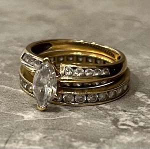 14kt yellow gold and cz wedding set - Size 9 - Picture 1 of 10