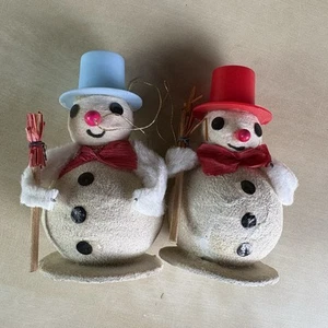 2 Vintage Japan Glitter Snowmen Ornament Paper Mache Pipe spun cotton mica - Picture 1 of 8