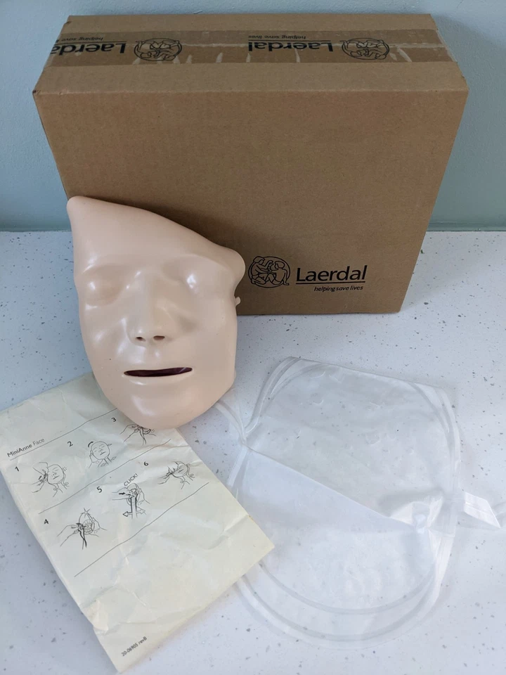 Laerdal Mini Anne Face Light Box 5 Packungen #106-11050 HLW Training Erste Hilfe  - Bild 1 von 3