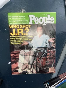 People Magazine (Who Shot JR Cover) 1980 POSTER 24 x 18 Zoll WANDBEHANG POSTER - Bild 1 von 1