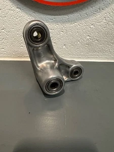 SUZUKI GSXR 1300R STOSSDÄMPFER GESTÄNGE BUSA GESTÄNGE HAYABUSA SHOCK LINKAGE - Bild 1 von 6