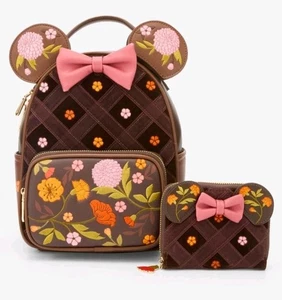 NUEVO CON ETIQUETAS Disney Minnie Mouse Terciopelo Floral Orejas Intercambiables Mochila y JUEGO DE BILLETERA - Imagen 1 de 11