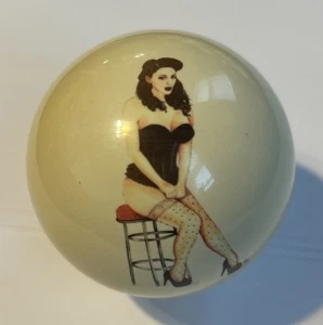 Pool/Billard Barhocker Babe Pin-up 50er Custom Queueball - Bild 1 von 2