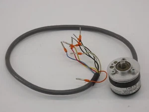 Accu-Coder 755A-07-S-0500-R-HV-1-S-S-N Rotary Encoder 5-28 VDC - Picture 1 of 4