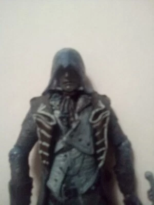 McFarlane Toys 刺客信条系列 4 Eagle Vision Arno Dorian 公仔  — 第 1/3 张图片