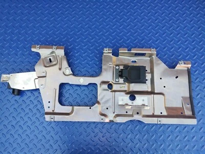 Panel de montaje de manija de puerta interior del lado del conductor Chevrolet Corvette 1994-1996 OEM Foto 1 de 4