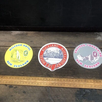 New Zealand HOTELS Unused Luggage Paper Labels Lot of 3 Vintage  - image 1 of 4