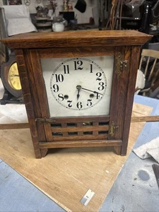 Antique Mission Oak New Haven Mantel Clock Arts & Crafts 1901 Barrio 8 Day Works - Picture 1 of 5