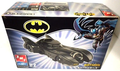 BATMAN BATMOBILE MODEL SKILL 2 38039 2003 Scala 1:25 AMT/ERTL dal Giappone Raro - Immagine 1 di 4