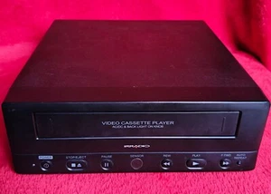VIDEO CASSETTE PLAYER (VIDEOLETTORE) VHS IRRADIO VL-235 - VINTAGE - Foto 1 di 10