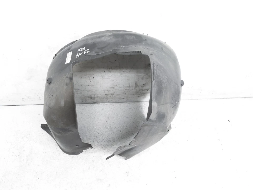 Forro interior del guardabarros del conductor delantero Volvo V70 2001-2007 forro de plástico 8622542 Foto 1 de 4