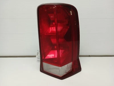 Luz trasera derecha pasajero de Cadillac Escalade 2002 11563156 Foto 1 de 4