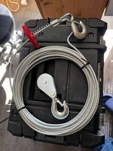 Stahlseil 4 mm mit Haken und Umlenkrolle für Hebezeug 12 m Länge - Bild 1 von 1
