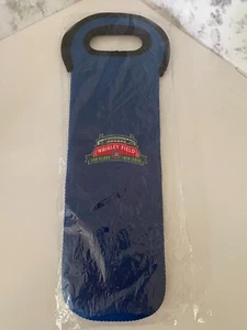 Wrigley Field Barefoot Refresh Wine Bag - Picture 1 of 4