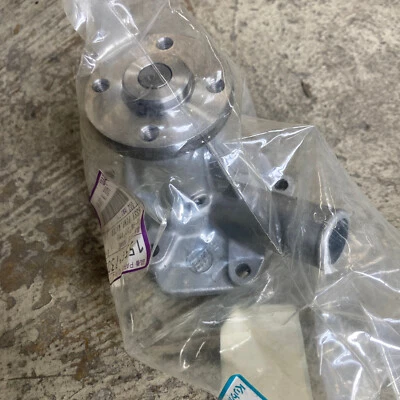 Kubota 15552-73030 Wasserpumpe Motor D750 D722 Z400 D600 Traktor B7200 B8200 - Bild 1 von 4