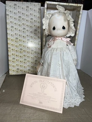 PRECIOUS MOMENTS "KATIE LYNNE" , 1983 PORCELAIN 16" DOLL W/ BOX & STAND COA - Image 1 of 4